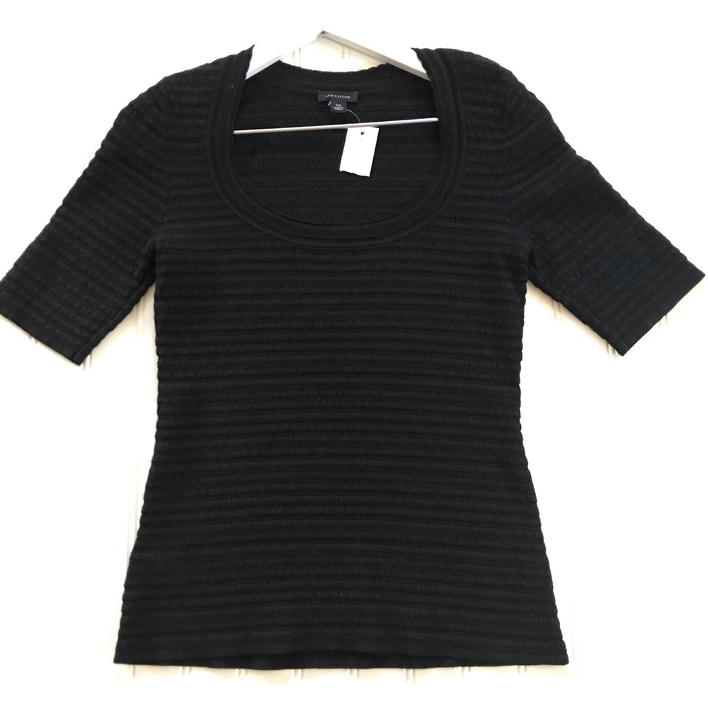 NWT Ann Taylor Scoop Neck Textured Black Knit Top Size XS